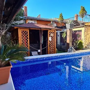 Bed & Breakfast Adriana Premantura
