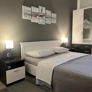 Sanda Apartament