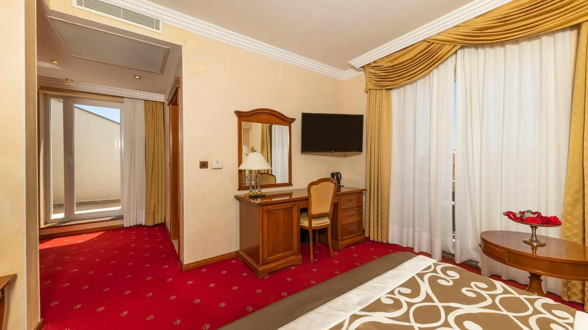 Hotel Niko Zadar 4*,  Croatia